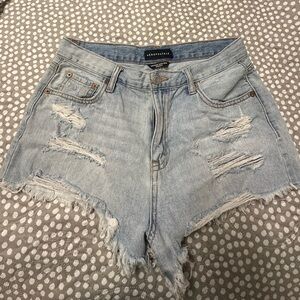 AEROPOSTALE SHORT JEANS